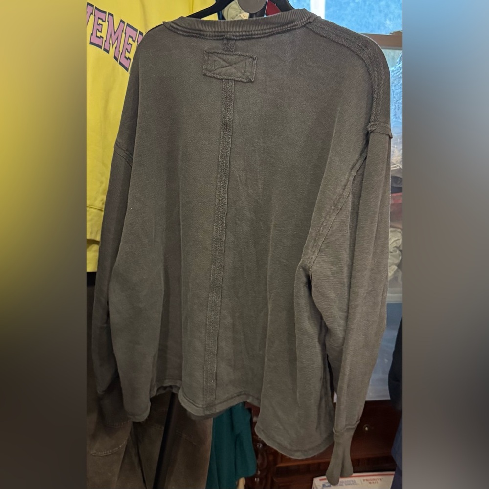 NWOT Free People We The Free Venice V-Neck Sweatshirt - Black - XS - Picture 7 of 8